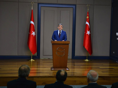 Cumhurbaşkanı Gül, Kuzey Kıbrıs Türk Cumhuriyeti’ne Gitti 